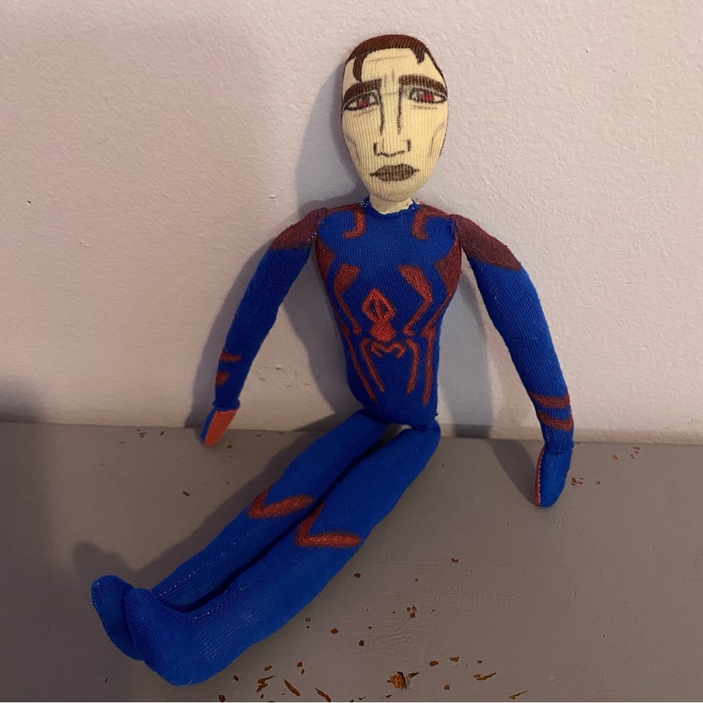 🕸️SPIDER-MAN 2099🕸️ 11” Custom PLUSH Miguel O’hara HANDMADE Collectible DOLL - Picture 3 of 13